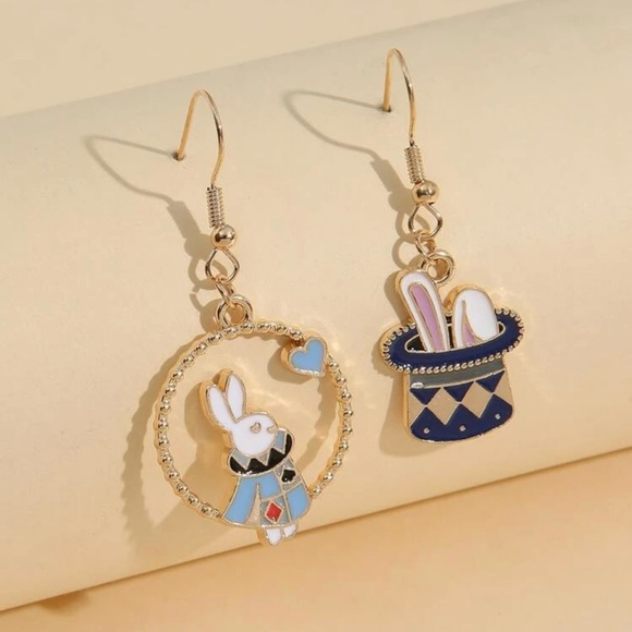 Disney Alice in Wonderland’s Rabbit Drop Earrings - Picture 1 of 7